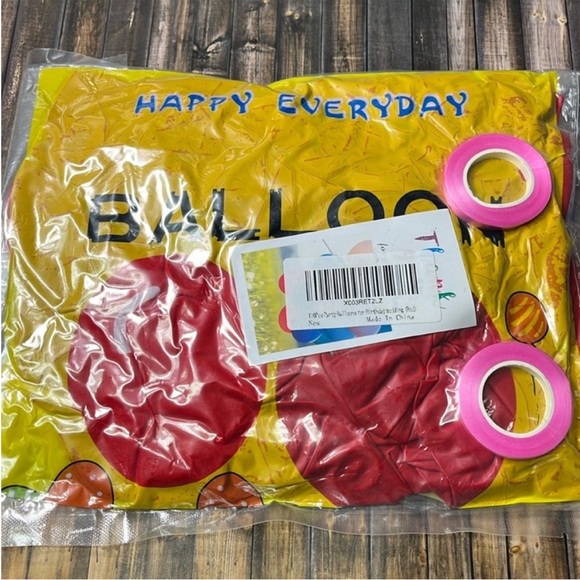 5for$10 Red Garland 110Pc Balloons Hoilday, Bachelorette, & Birthday Party - Picture 2 of 5